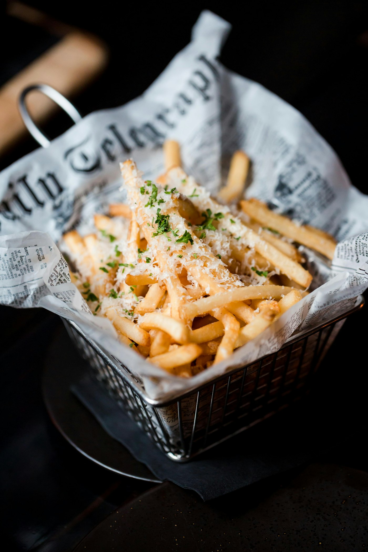 Batatas fritas com queijo